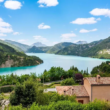 In Saint-julien Near Verdon Park Vakantiehuis Saint-Julien-du-Verdon